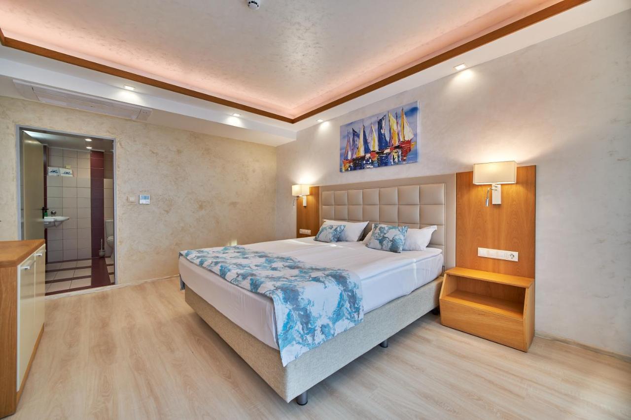 Bilyana Beach Hotel Nesebar Buitenkant foto